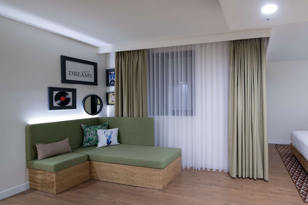 Hampton by Hilton Istanbul Sirkeci 15