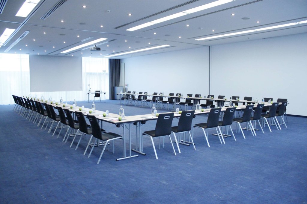 IntercityHotel Frankfurt Airport Terminal 3 11