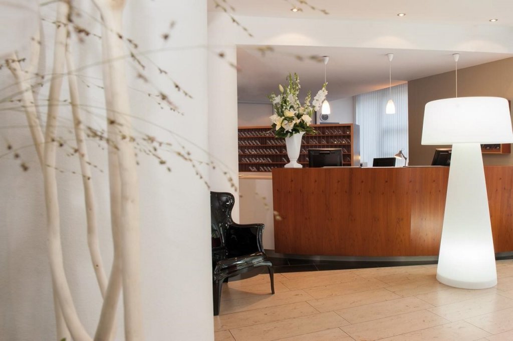 Victor's Residenz-Hotel Berlin Tegel 18