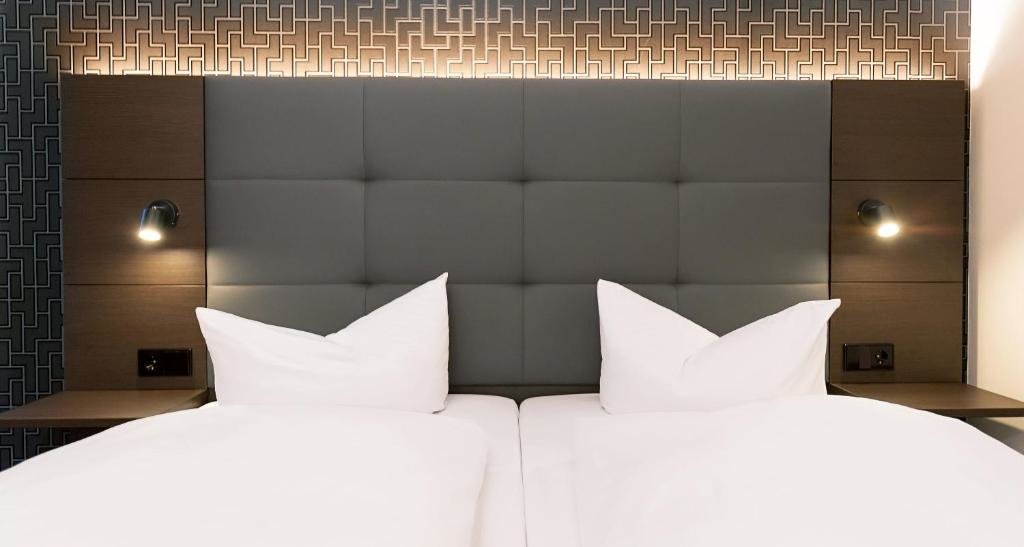 Victor's Residenz-Hotel Berlin Tegel 24