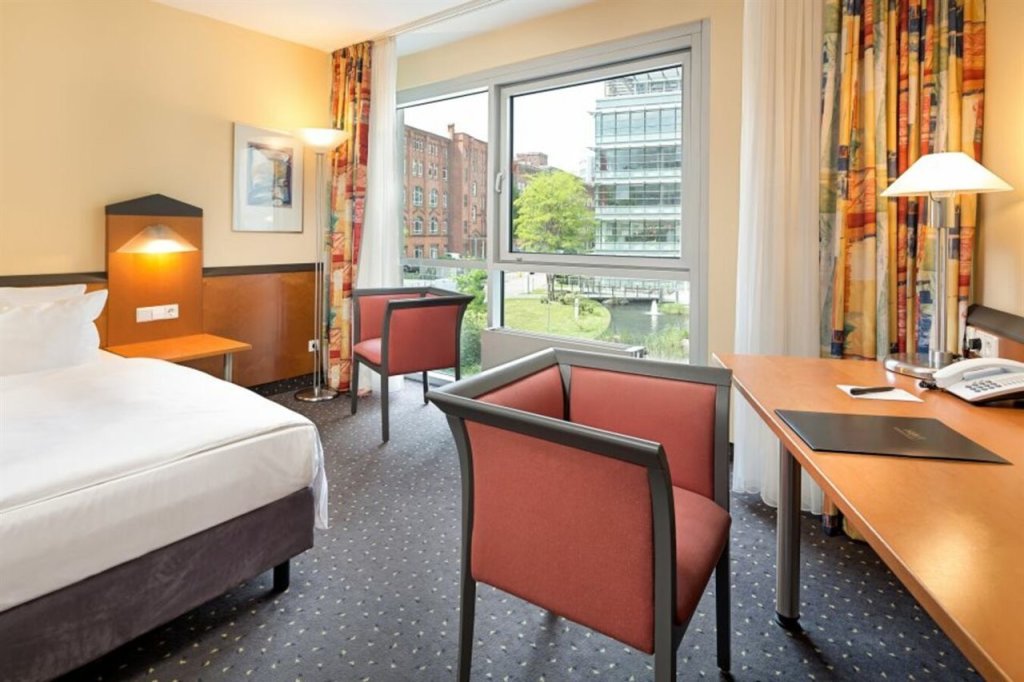 Victor's Residenz-Hotel Berlin Tegel 19