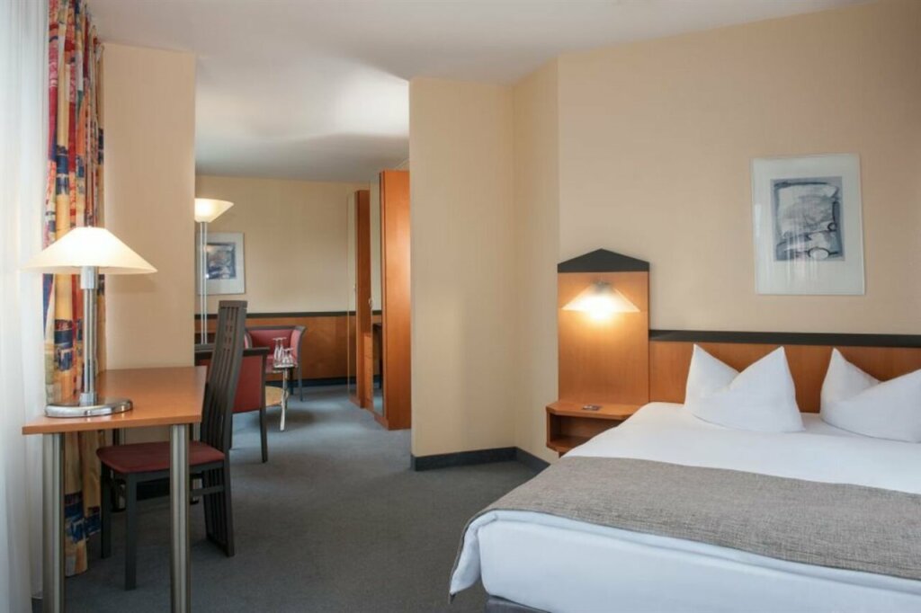 Victor's Residenz-Hotel Berlin Tegel 7