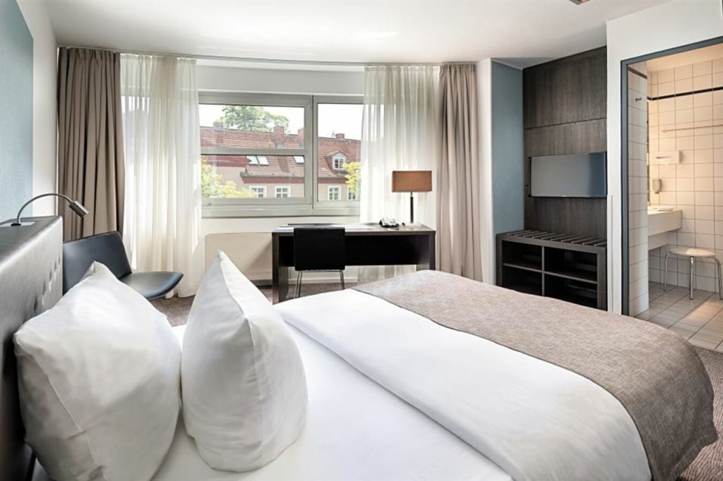 Victor's Residenz-Hotel Berlin Tegel 21