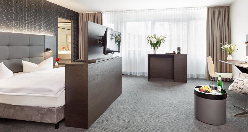 Victor's Residenz-Hotel Berlin Tegel 23