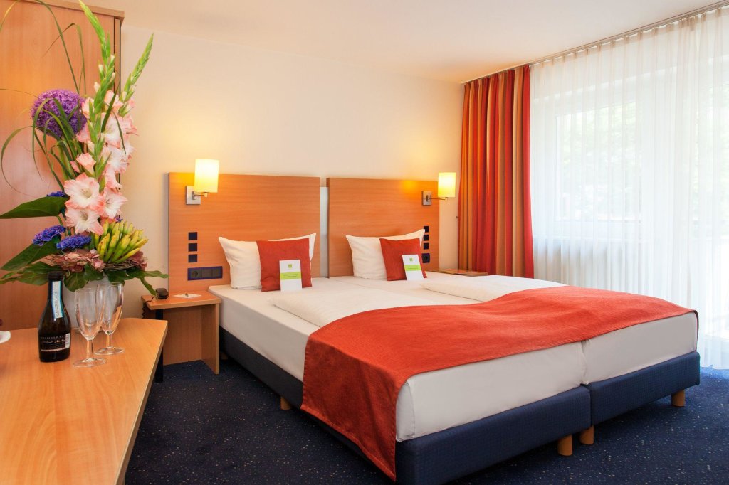 Hotel Plaza 20