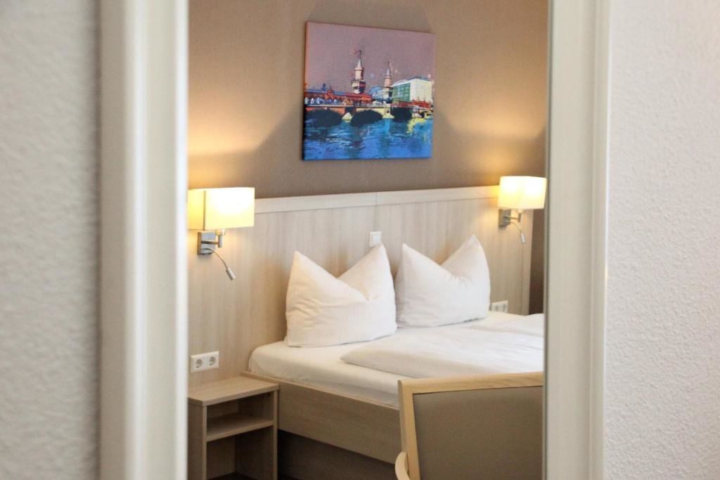 Businesshotel Berlin 4