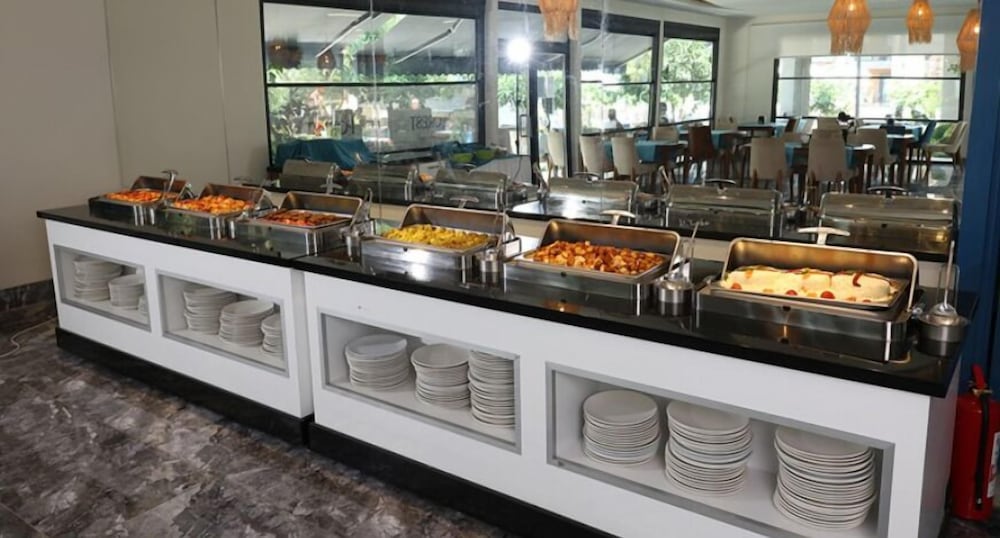 Forest In Hotel 9