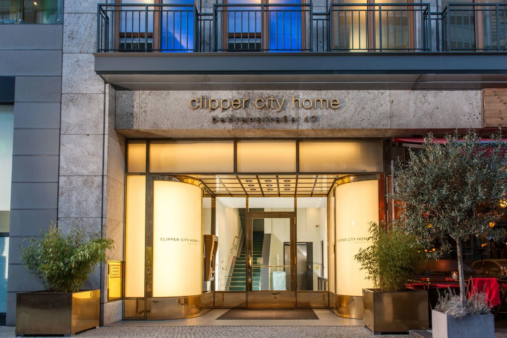 Clipper City Home 1