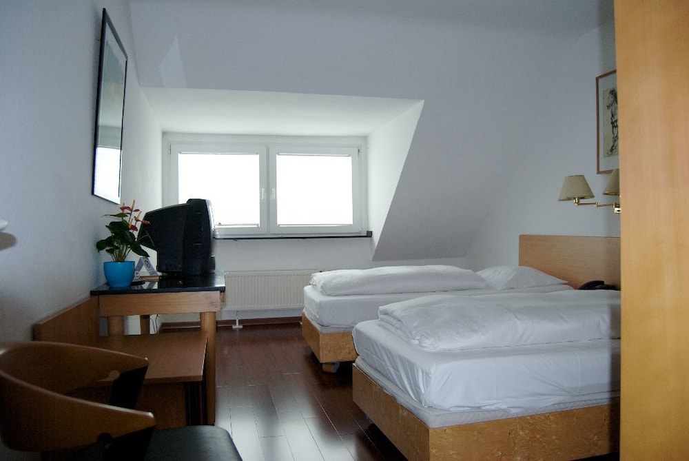 rugs HOTEL Düsseldorf 11