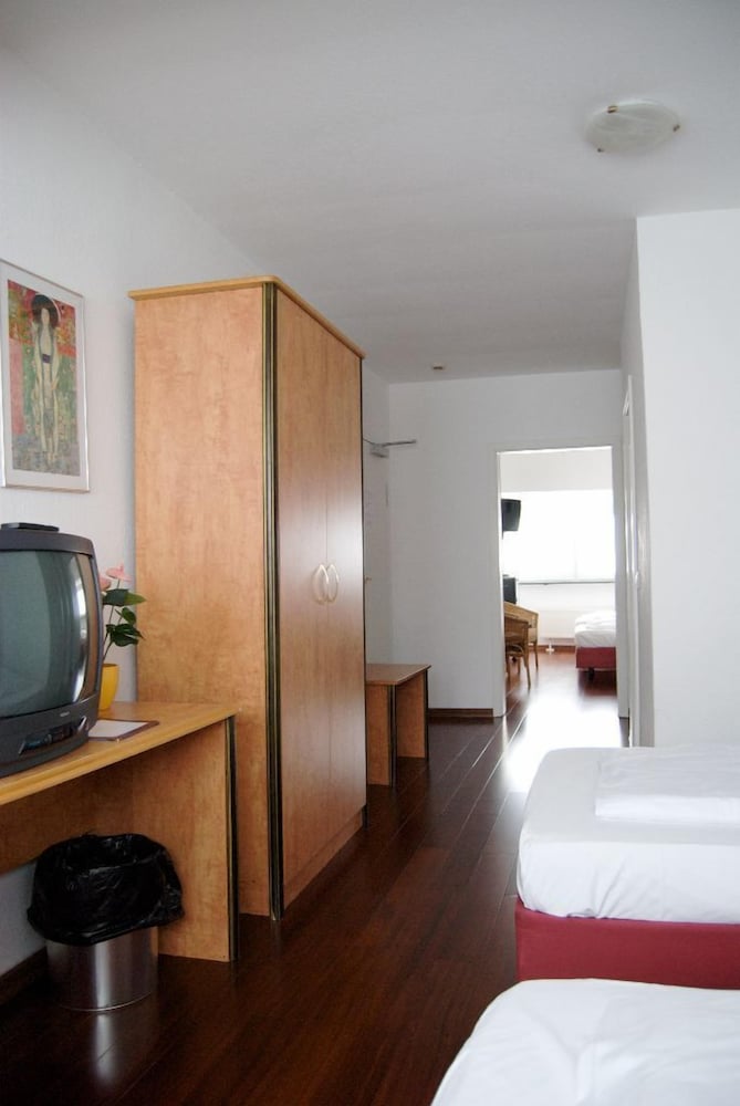 rugs HOTEL Düsseldorf 15