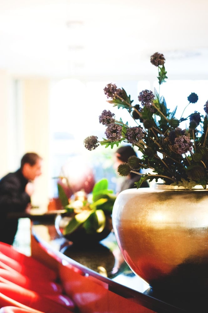 rugs HOTEL Düsseldorf 1