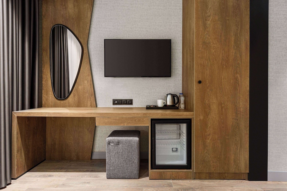 Ramada Encore by Wyndham Istanbul Arnavutkoy 17
