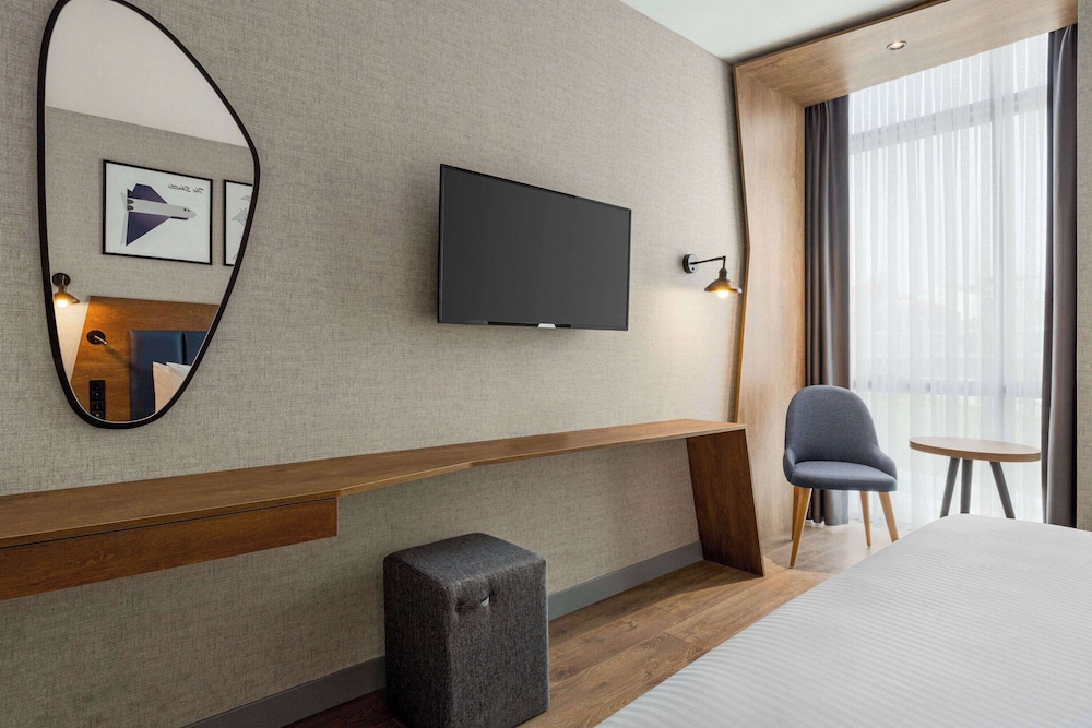 Ramada Encore by Wyndham Istanbul Arnavutkoy 11