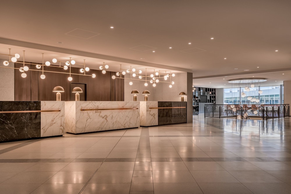 Sheraton Frankfurt Airport Hotel & Conference Center 5