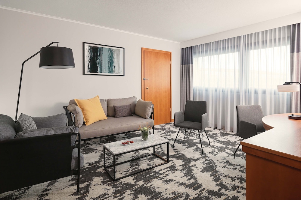 Sheraton Frankfurt Airport Hotel & Conference Center 13