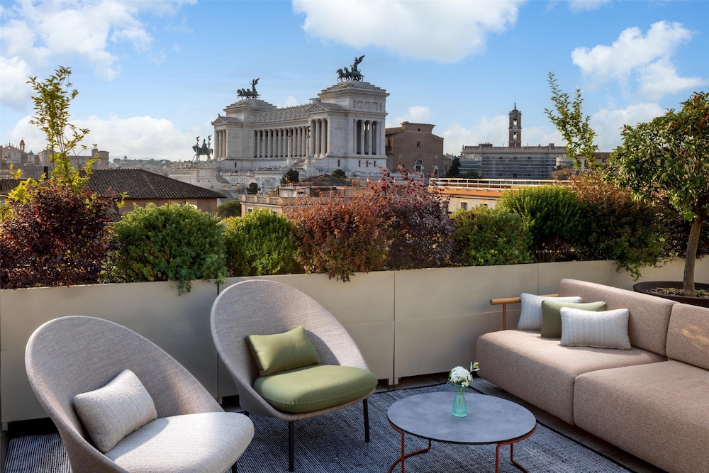 Radisson Collection Hotel, Roma Antica 1