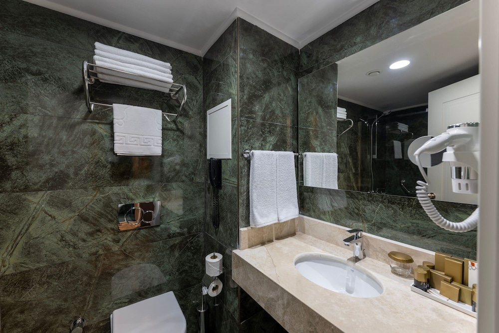 Four Points Flex by Sheraton Antalya Lara 24