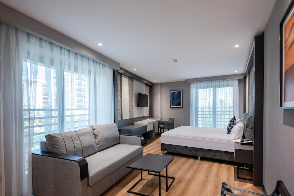 Four Points Flex by Sheraton Antalya Lara 18