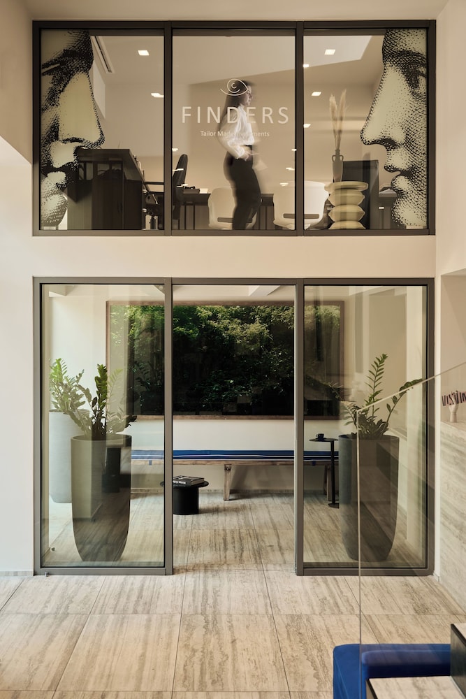 Vision Omonia 4