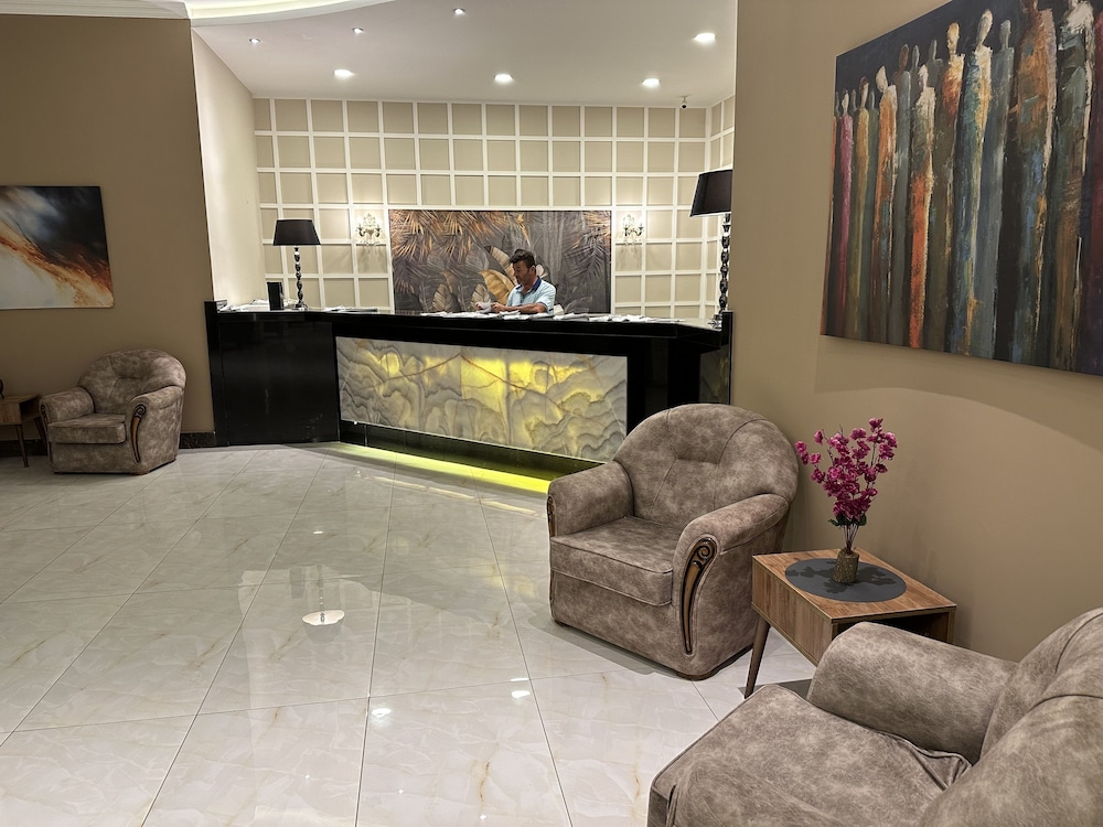 Almaris Resort Hotel 2