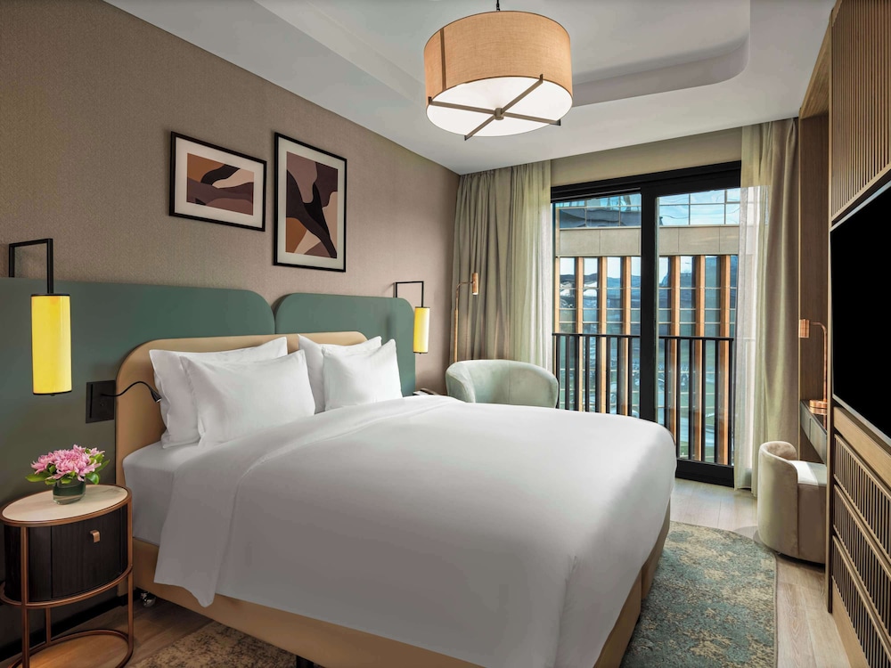 Mövenpick Living Istanbul Saklivadi 12