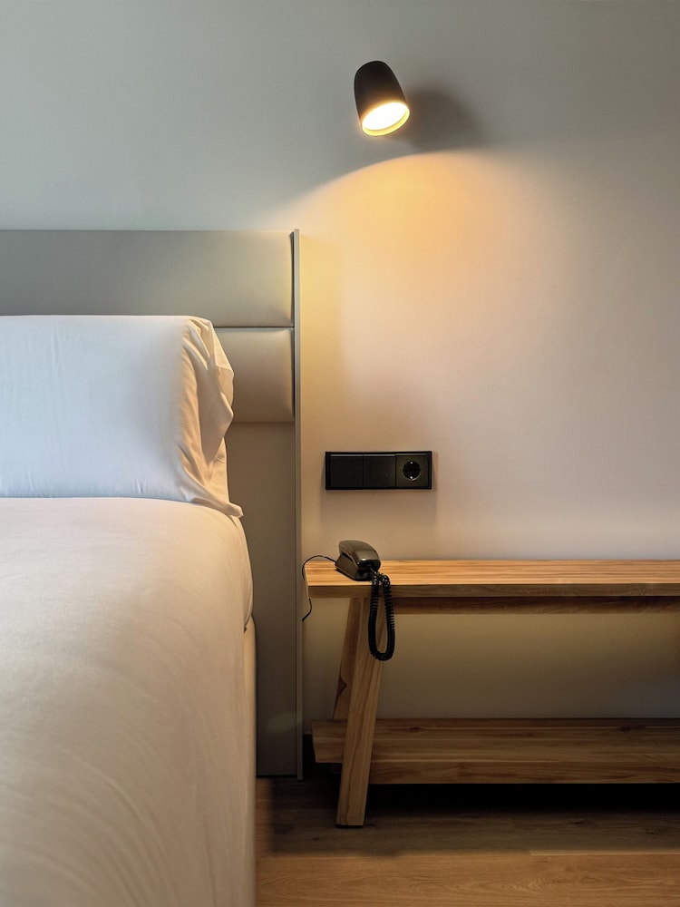 Hotel SB Win 11