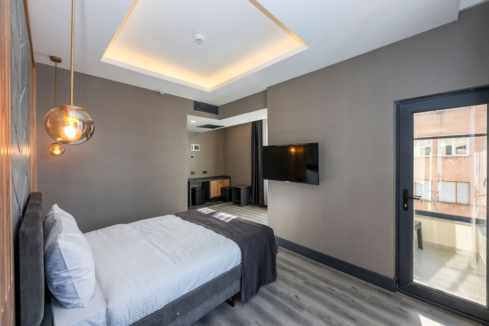 The Nirvanas Hotel 20