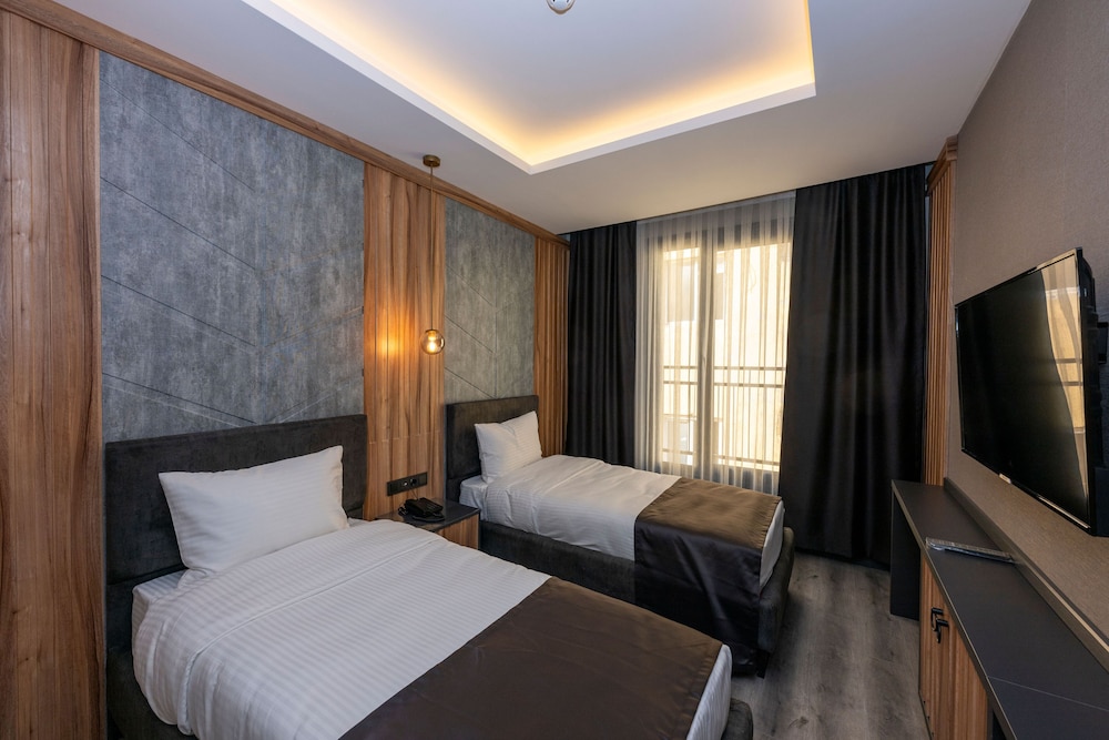 The Nirvanas Hotel 22