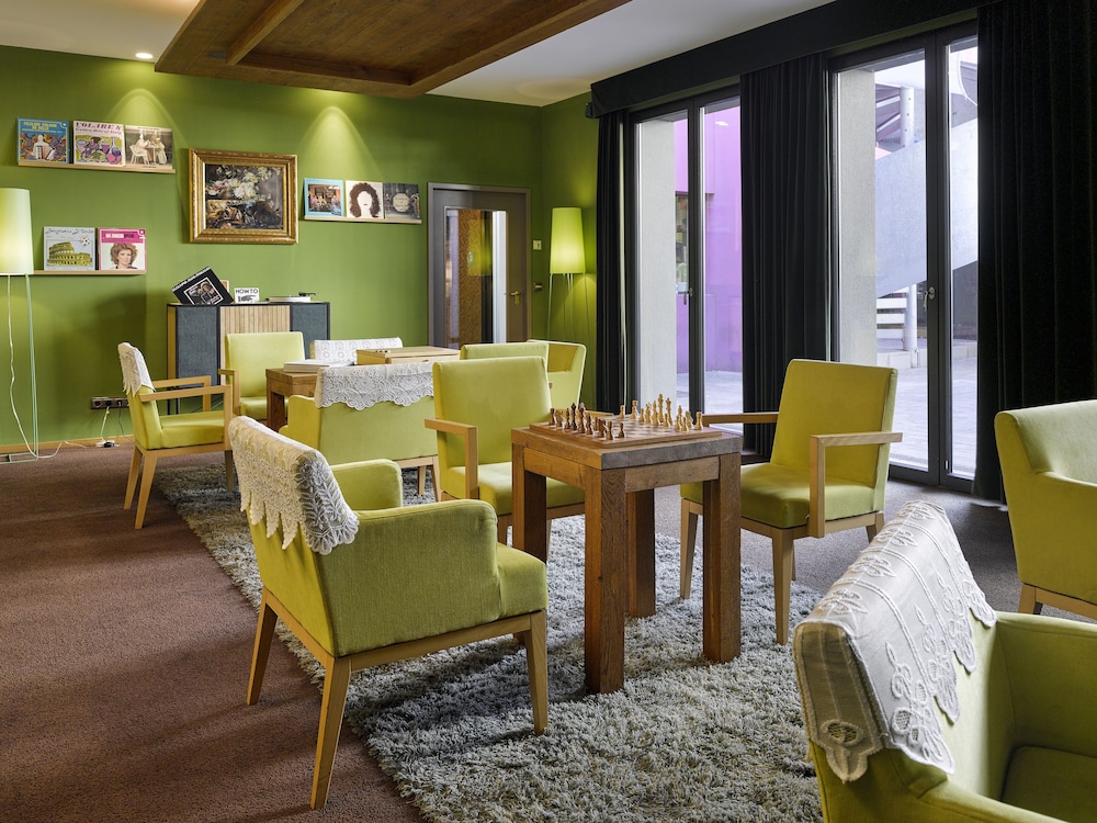 25hours Hotel Frankfurt The Goldman 3