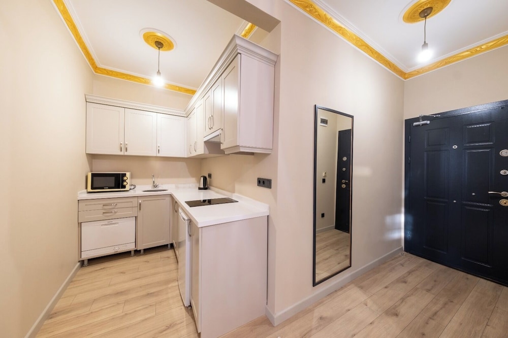 Taksim No 44 Hotel & Suites 9