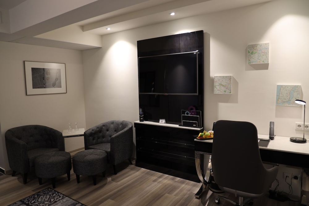 Mercure Hotel Kaiserhof Frankfurt City Center 10