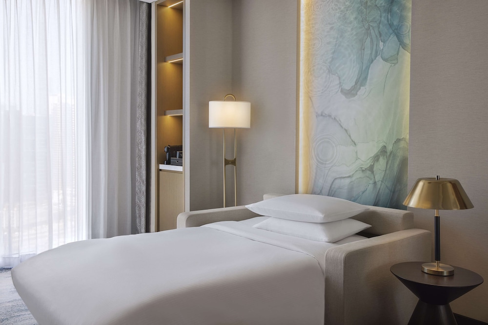 Embassy Suites by Hilton Dubai Business Bay 20