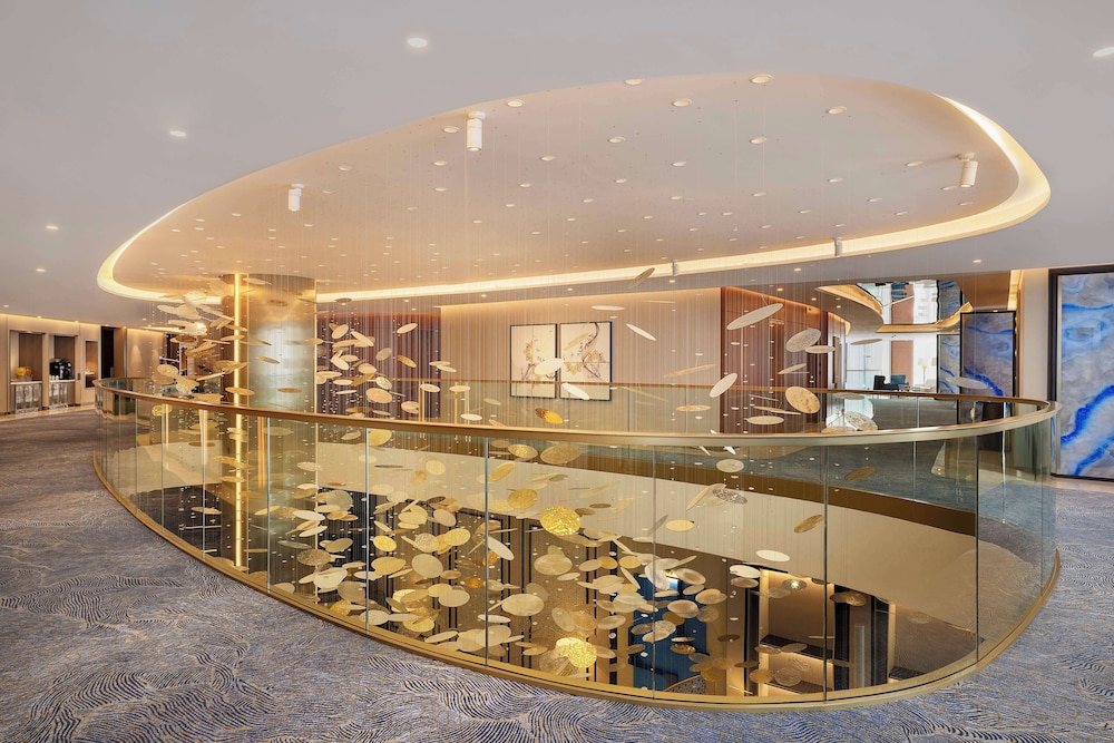 Embassy Suites by Hilton Dubai Business Bay 2