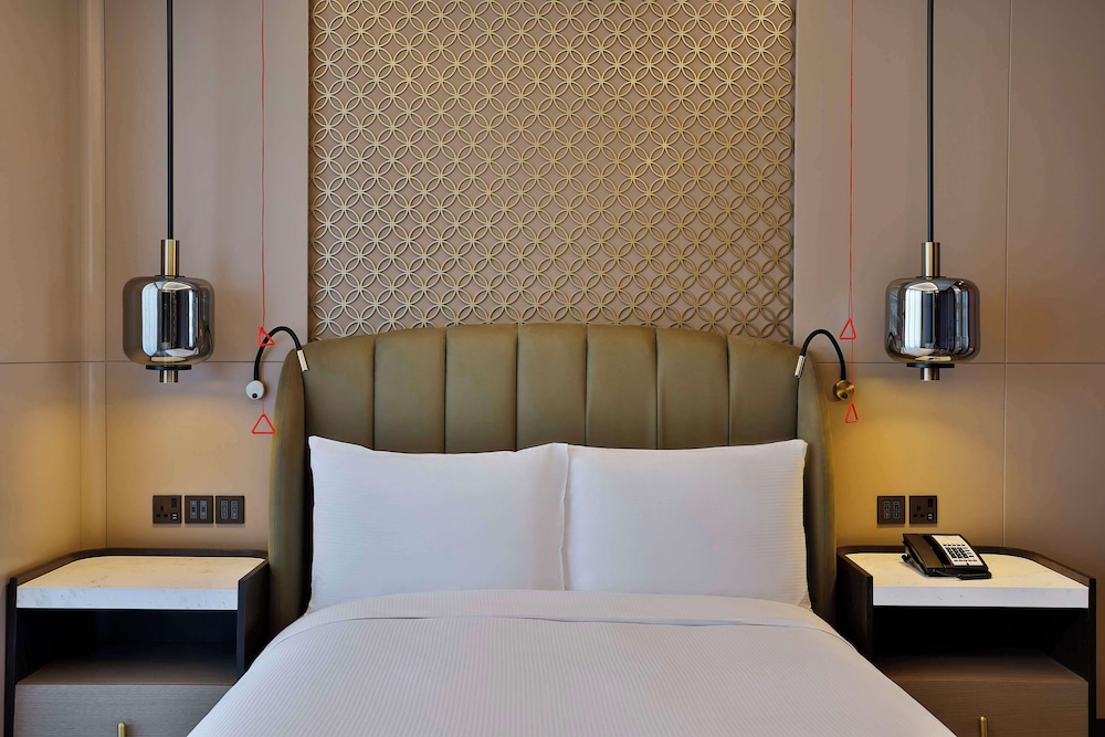 Embassy Suites by Hilton Dubai Business Bay 16