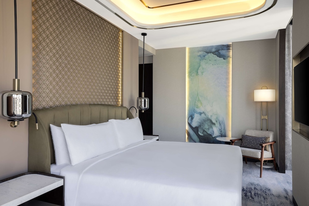 Embassy Suites by Hilton Dubai Business Bay 10