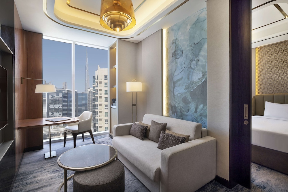 Embassy Suites by Hilton Dubai Business Bay 7
