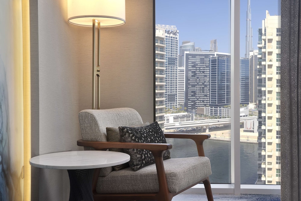 Embassy Suites by Hilton Dubai Business Bay 11