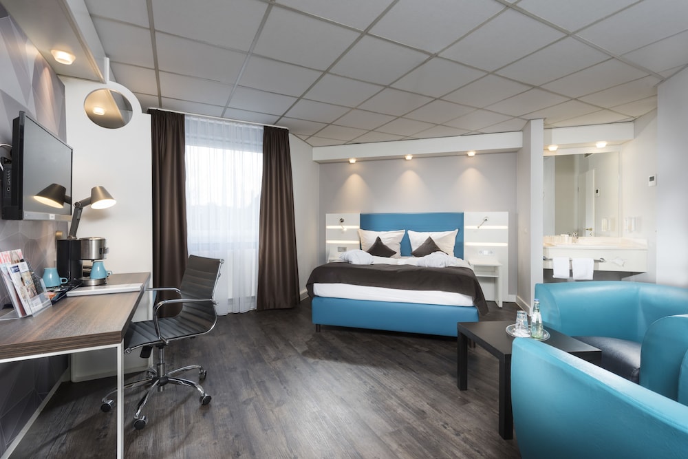 ibis Styles Cologne Airport Troisdorf 8