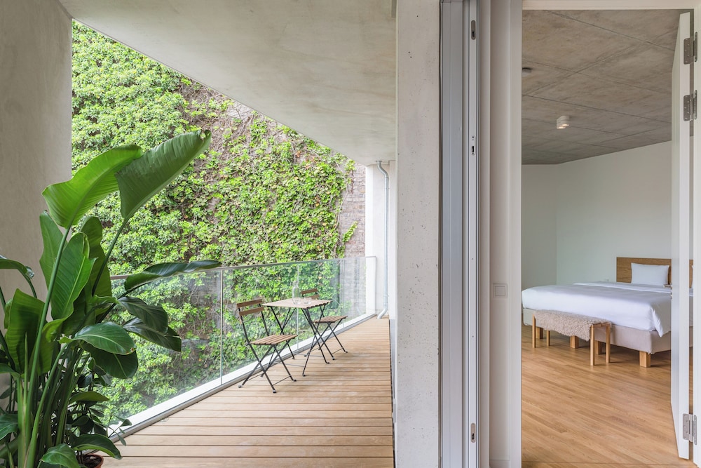 Carlotta Apartments 4