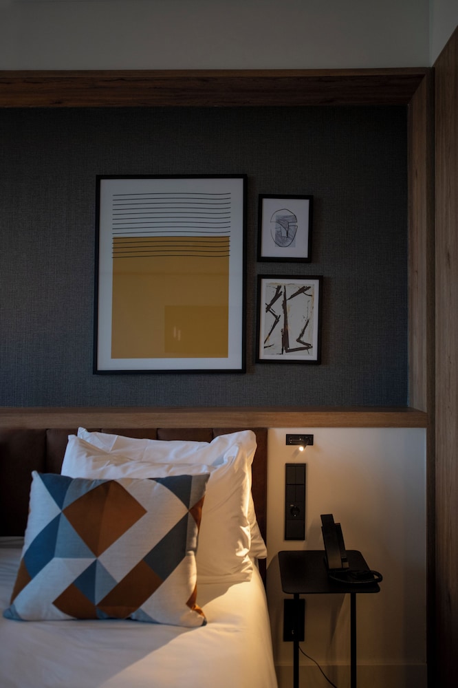 Four Points by Sheraton Barcelona Airport 10