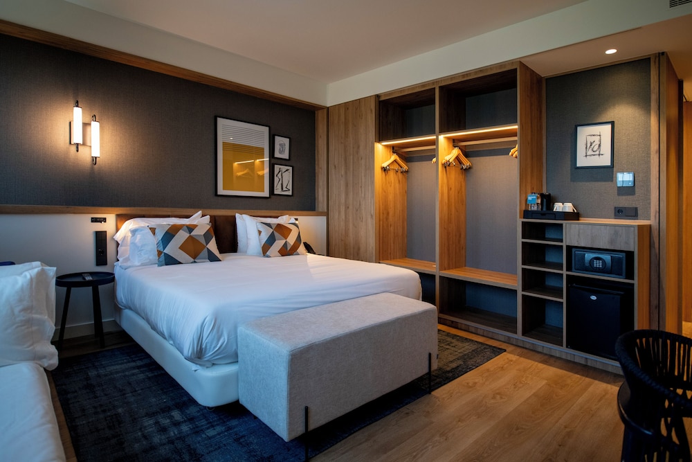 Four Points by Sheraton Barcelona Airport 11