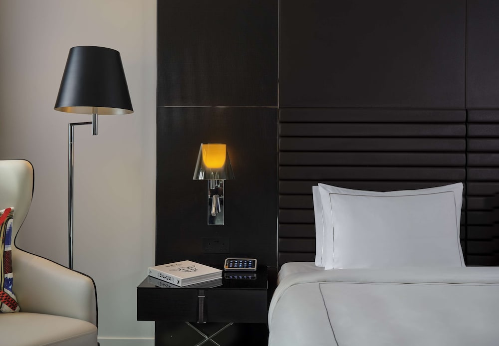 art'otel London Hoxton 13