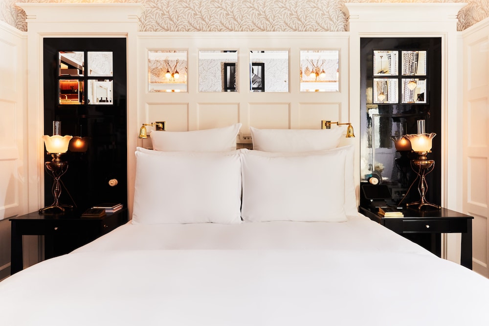 Hotel At Sloane 18
