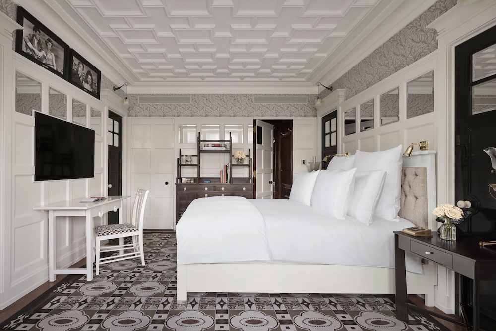 Hotel At Sloane 16