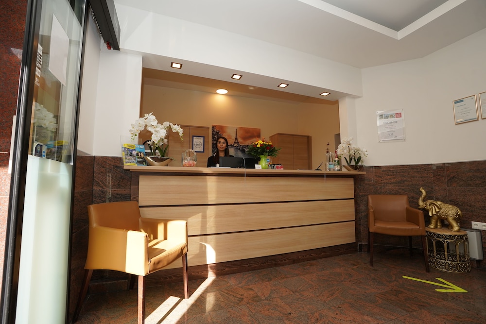Hotel Little Paris 4