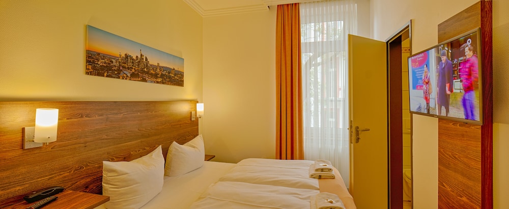 Hotel Little Paris 5