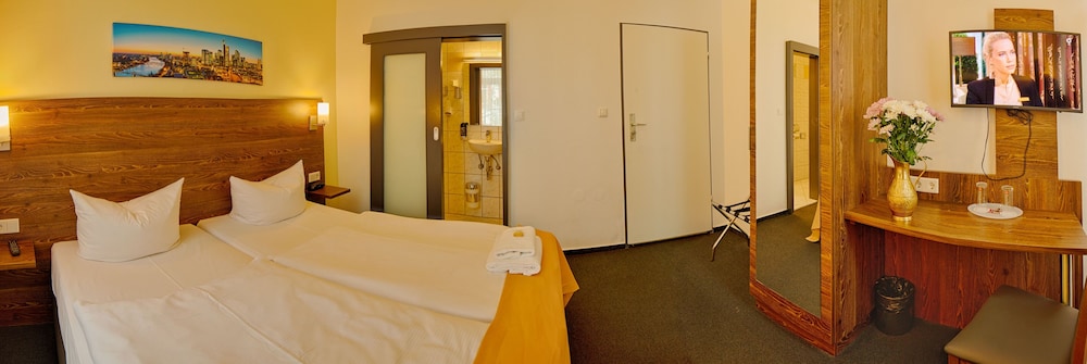 Hotel Little Paris 7