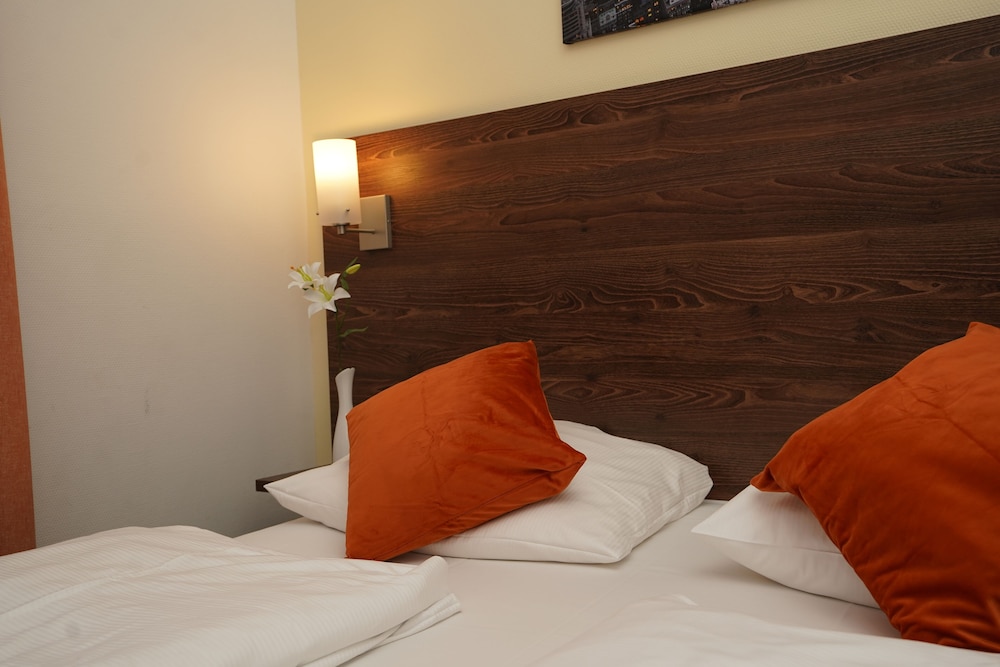 Hotel Little Paris 19