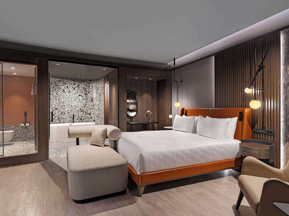 Mövenpick Hotel Istanbul Marmara Sea 4