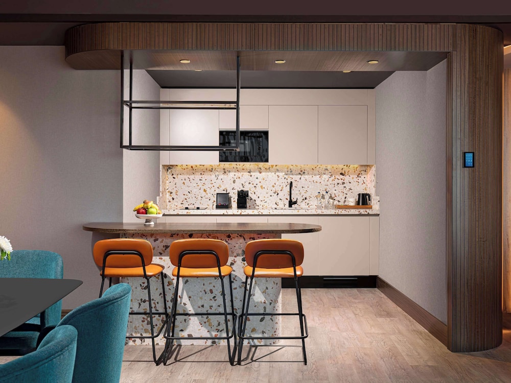 Mövenpick Hotel Istanbul Marmara Sea 17